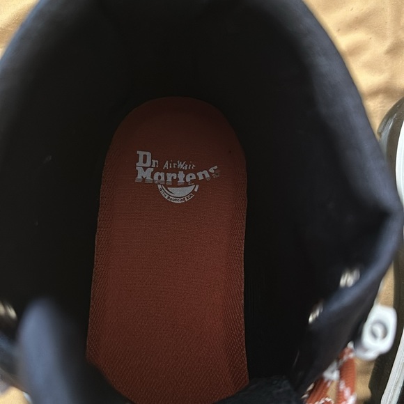 Dr. Martens - worn twice - Picture 8 of 8